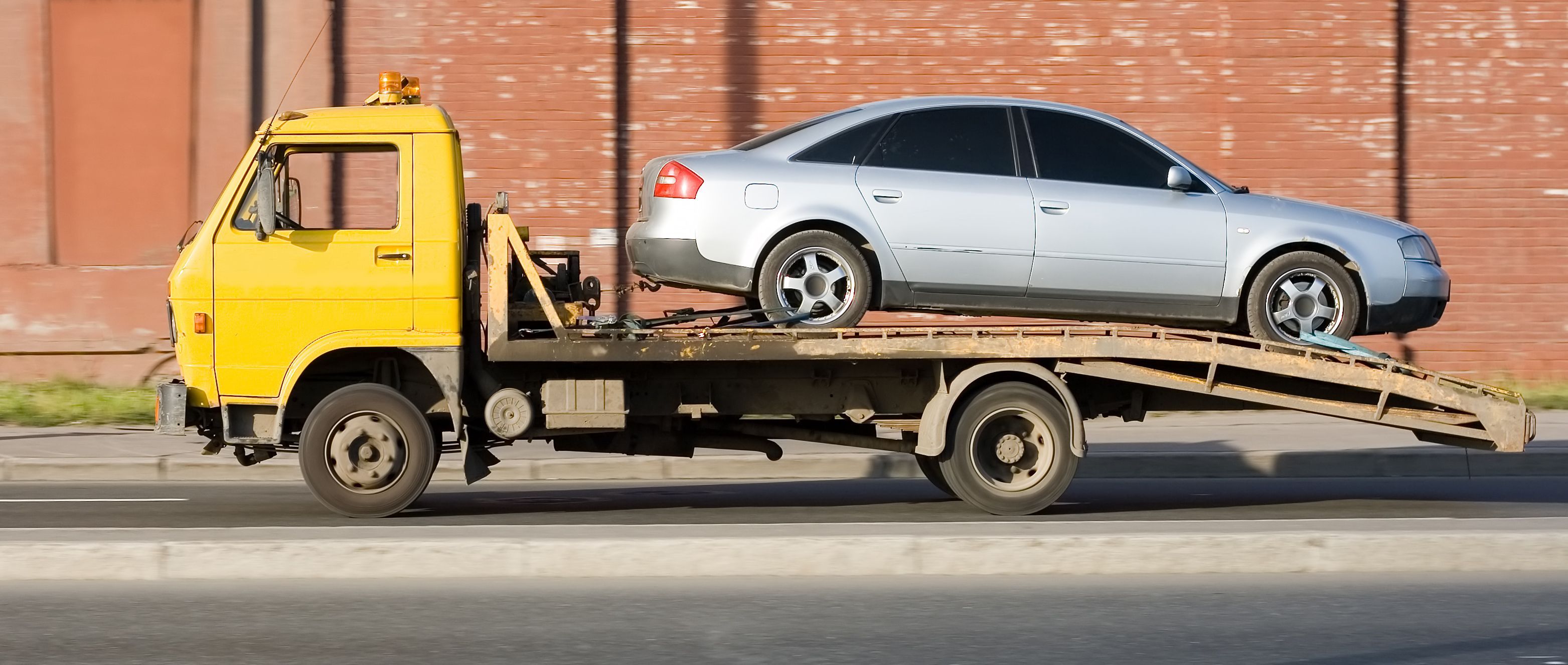 5 Car Breakdown Tips